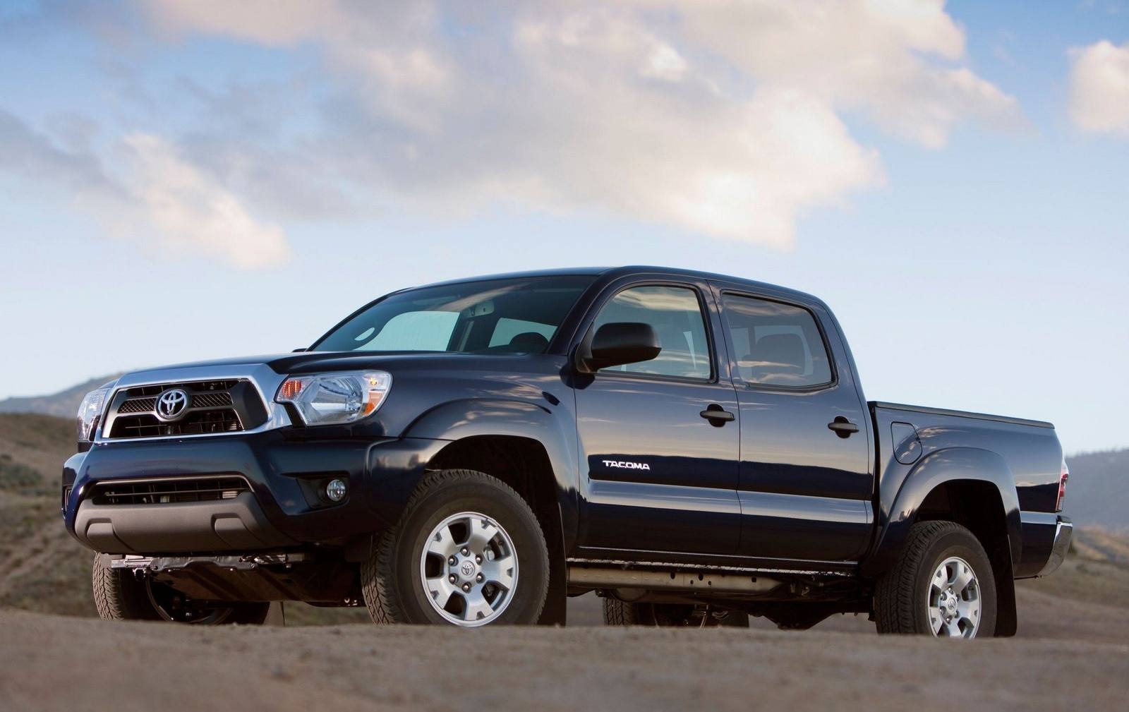 N220 4.0 V6 4WD