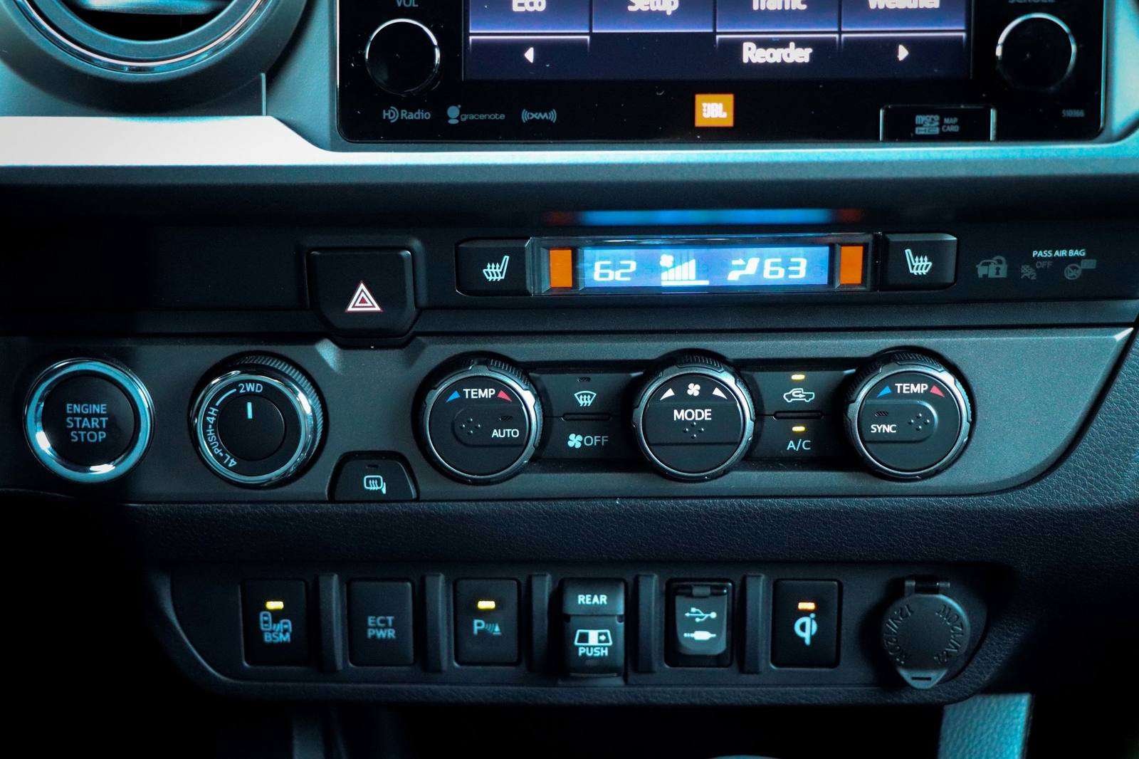 N300 3.5 V6 4WD