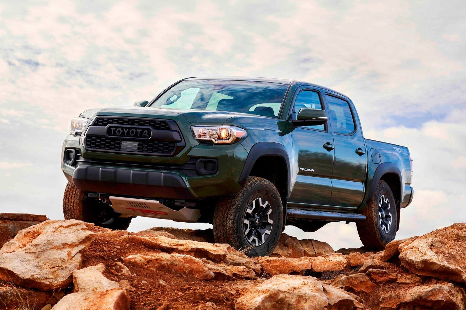 N300 TRD Off-Road 3.5 V6 4WD Automatic