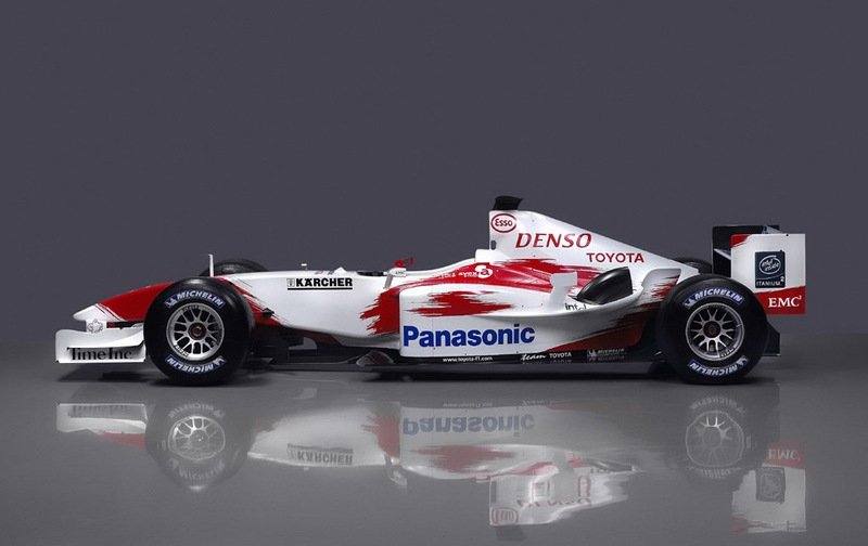 TF104 (2004)