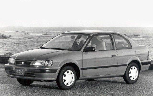 Tercel CE 2-door Sedan US/Canada