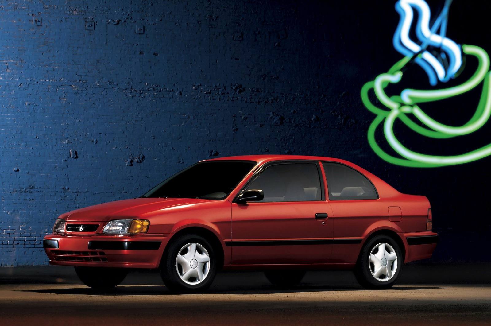 Tercel CE 2-door Sedan US/Canada