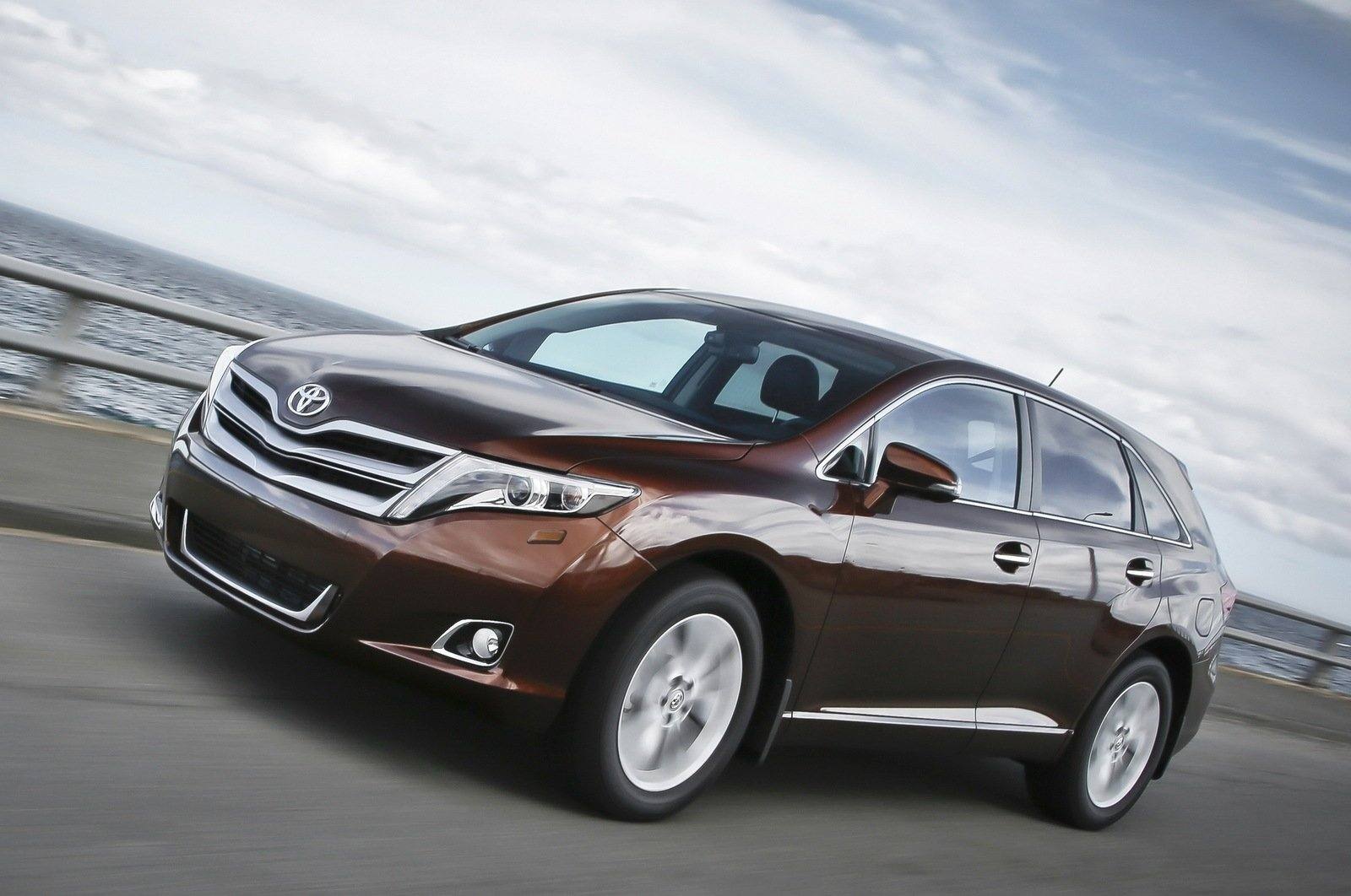 Venza 2.7 AWD