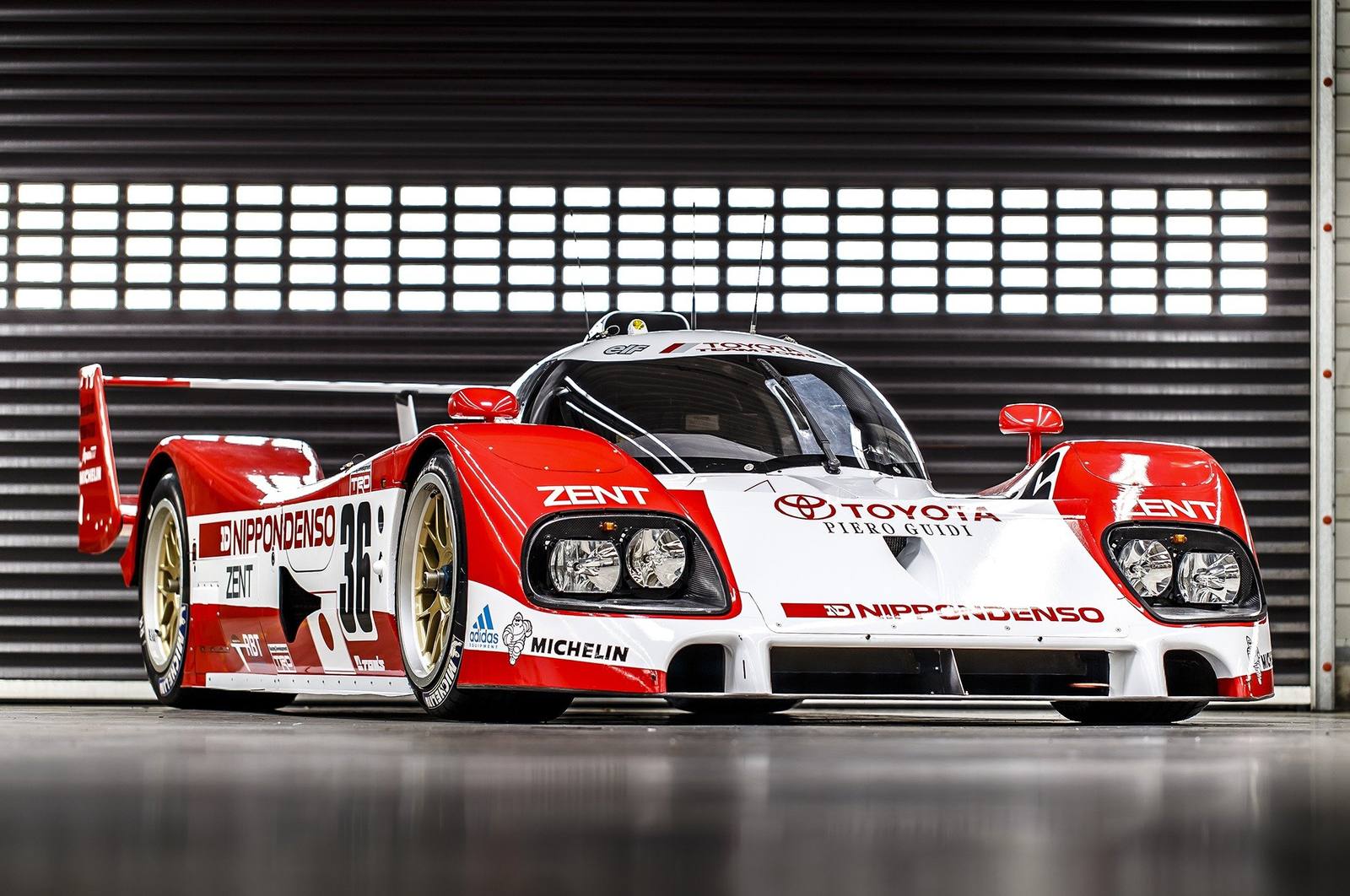 TS010 (1993)