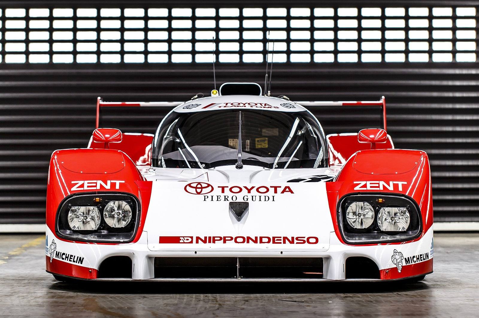 TS010 (1993)