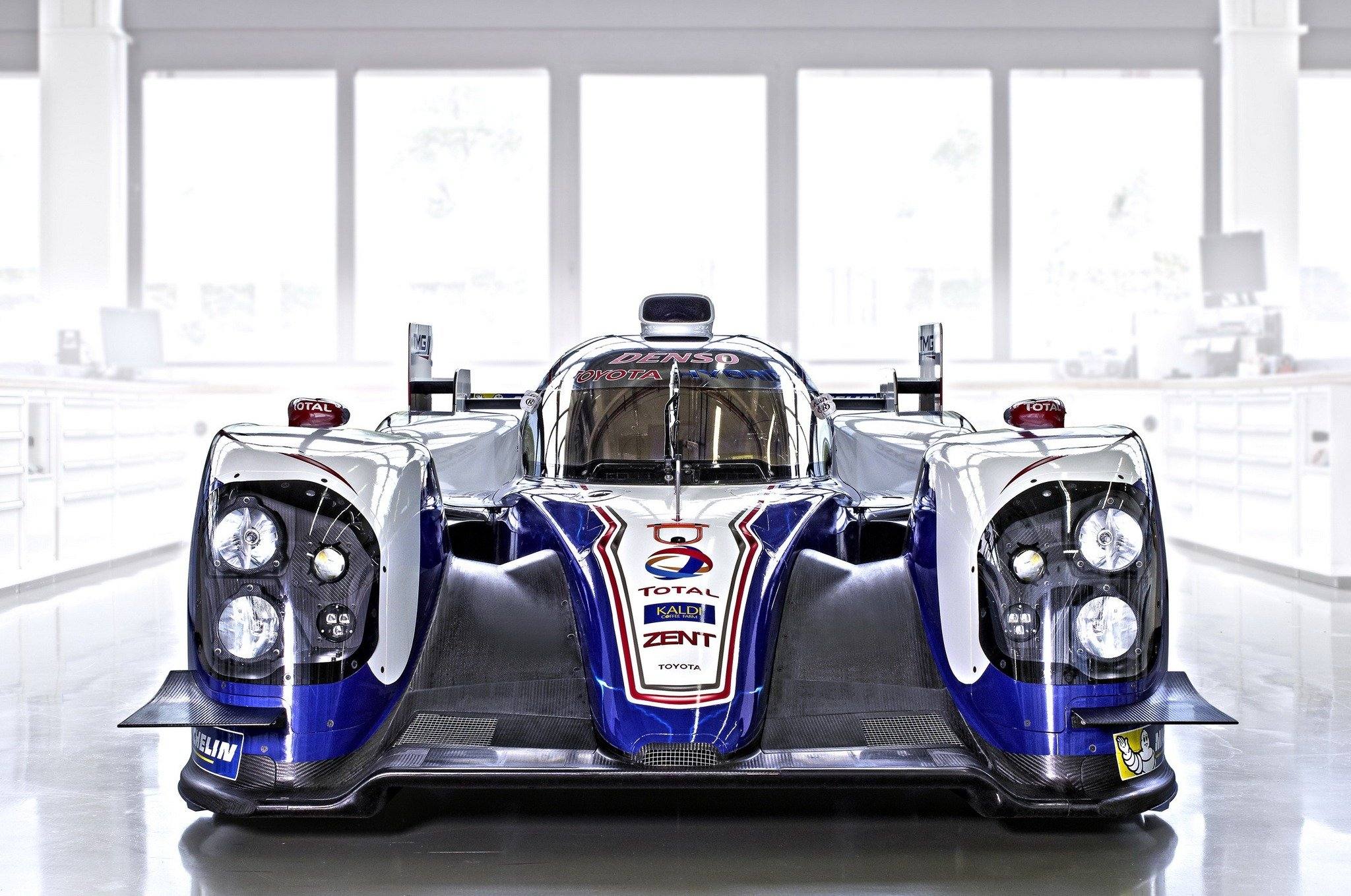 TS030 Hybrid (2013 spec)