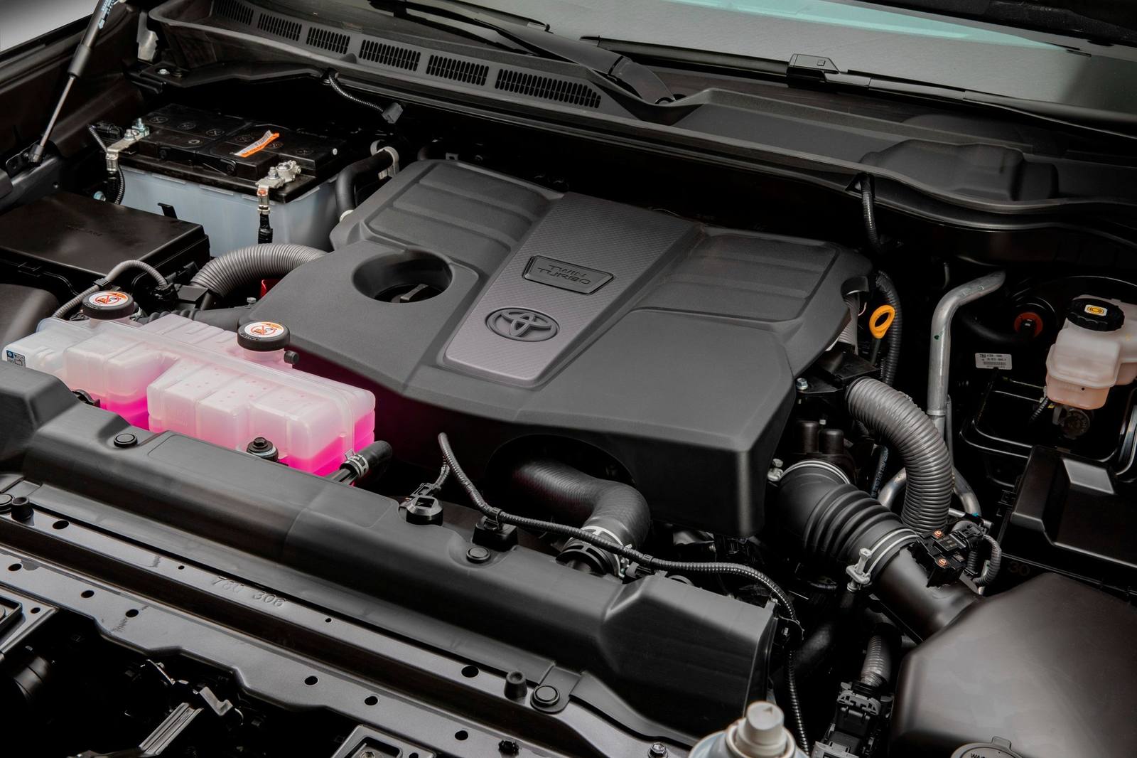 XK70 3.4 Twin-Turbo V6 (V35A-FTS)