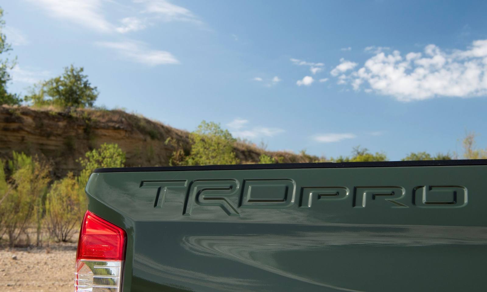 XK50 5.7 V8 TRD Pro
