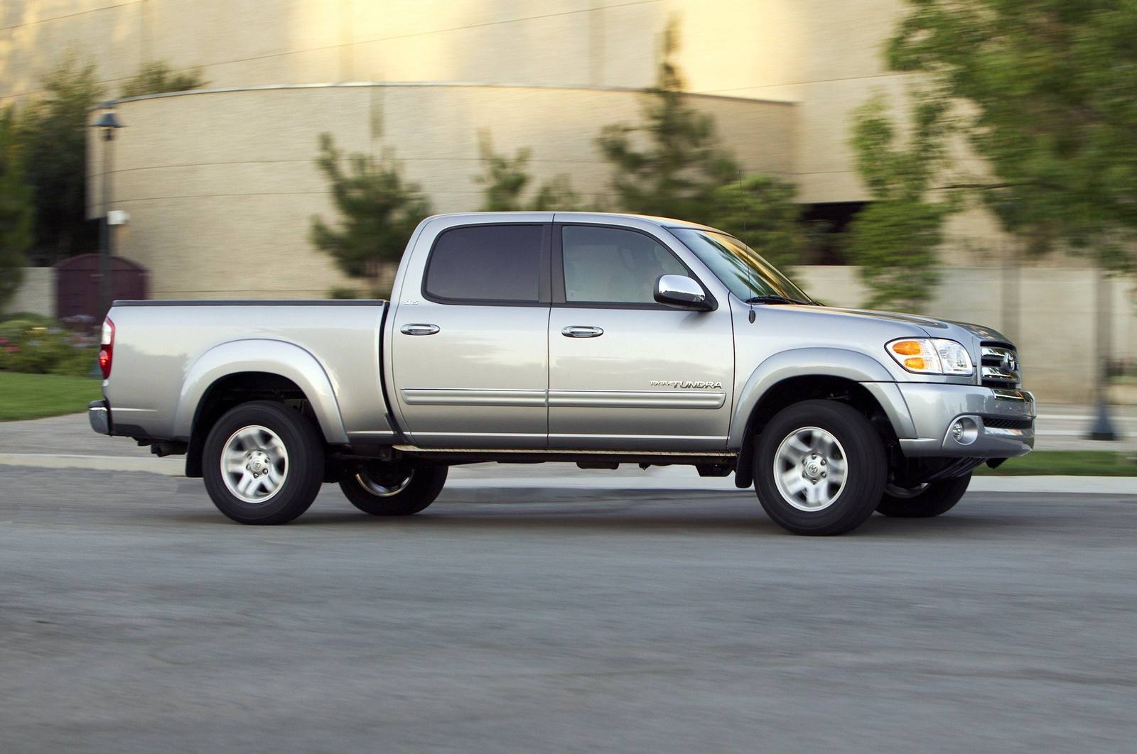 XK30 4.7 V8 Double Cab