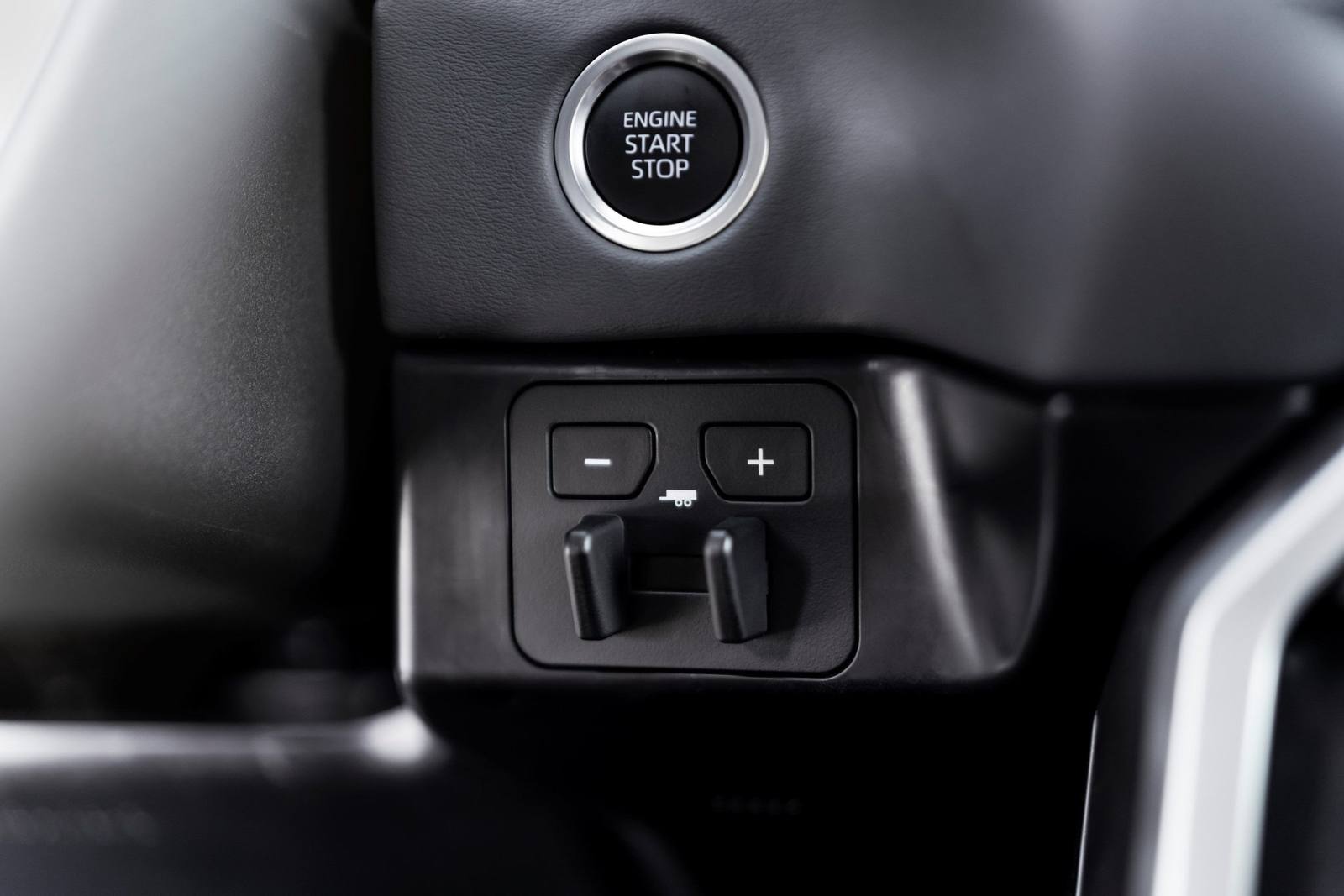 XK70 Limited i-FORCE MAX Hybrid