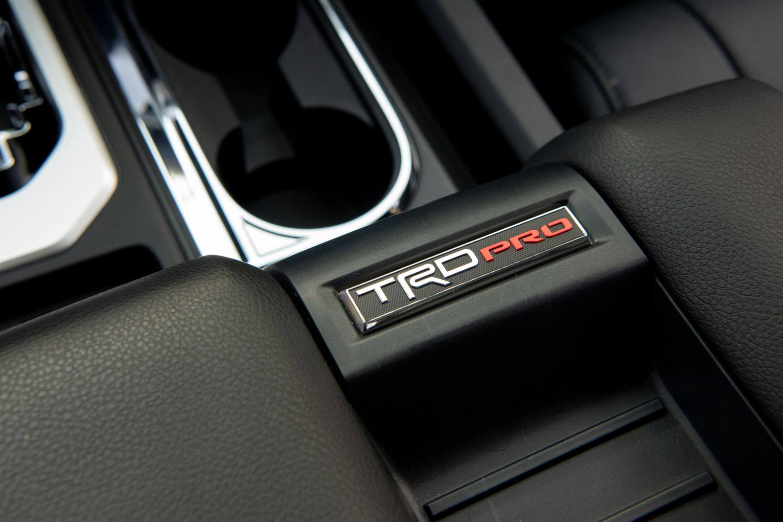 XK50 5.7 V8 TRD Pro