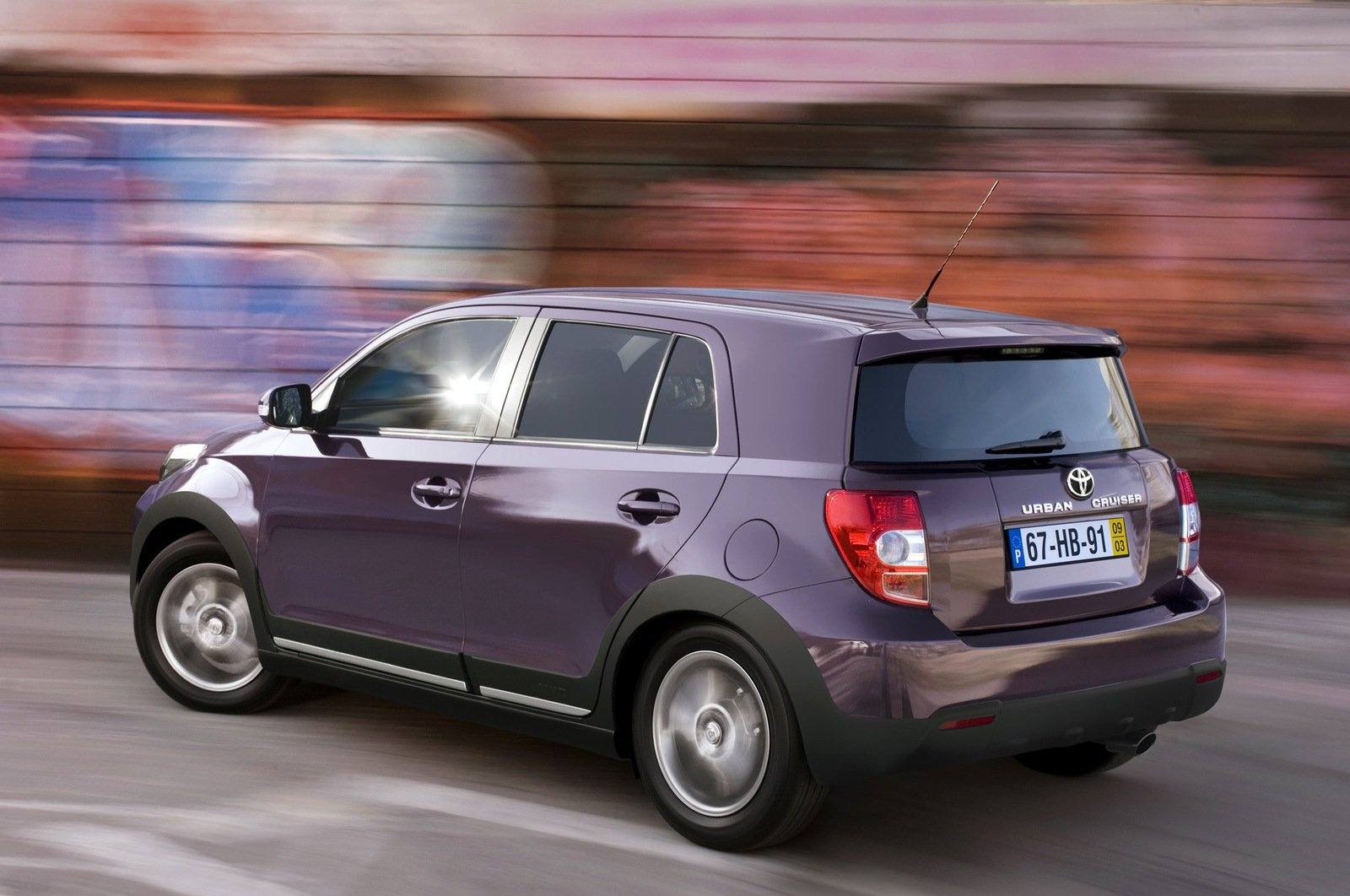 XP110 1.33 Dual VVT-i 6MT Hatchback