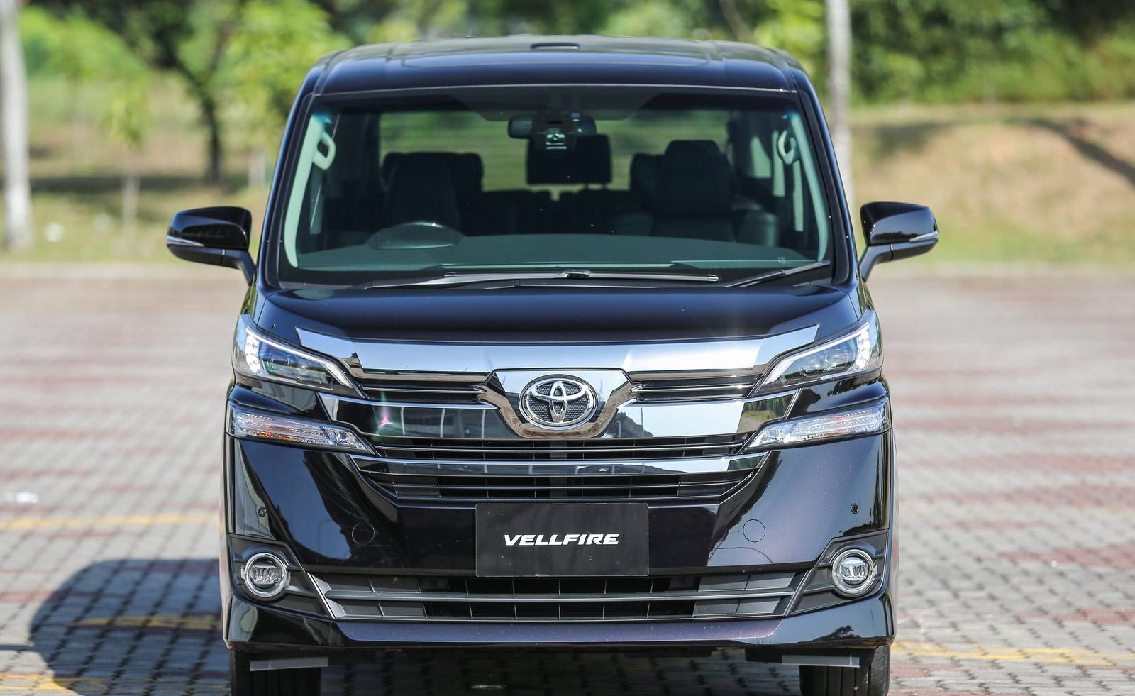 Vellfire 2.5 Hybrid (AH30)