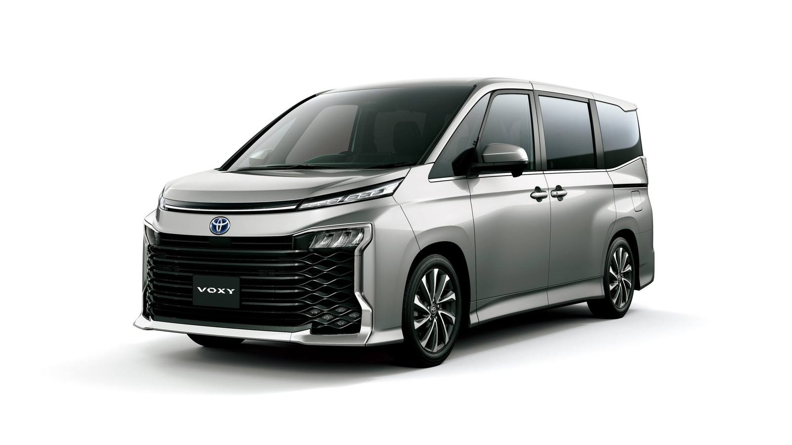 Voxy Hybrid (R90)