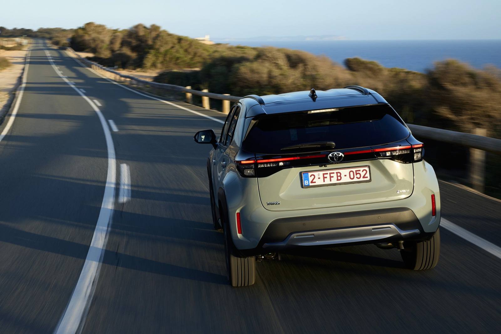 1.5 Hybrid AWD-i 116