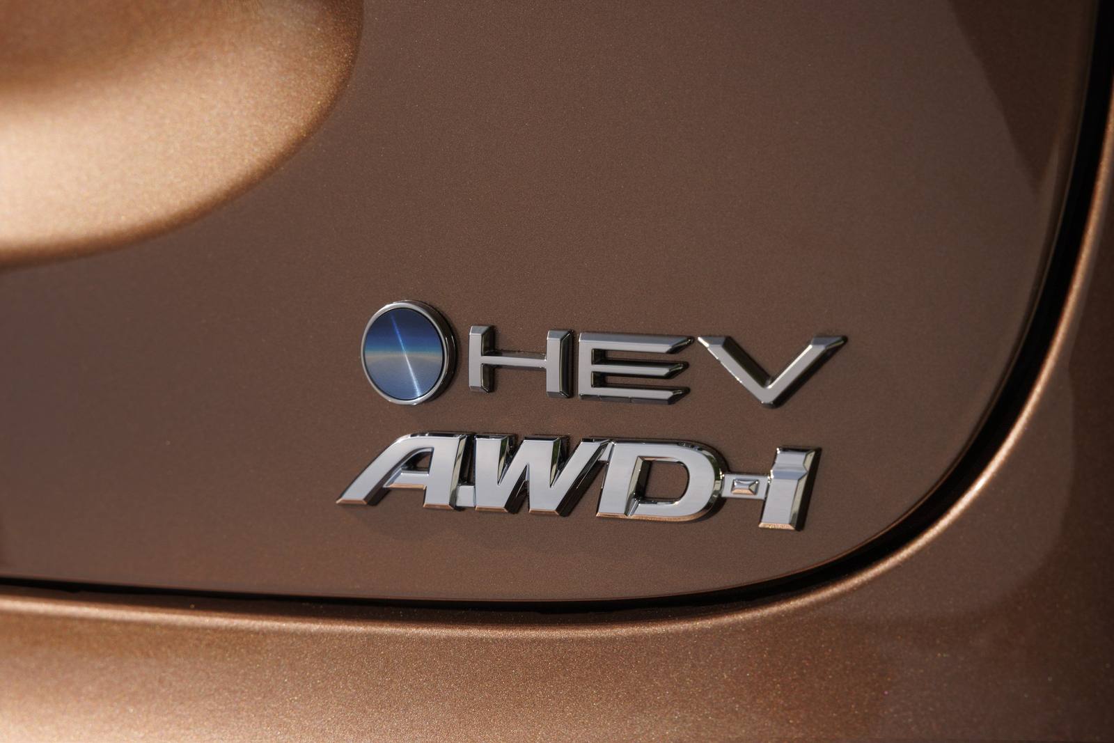 Hybrid 130 AWD-i