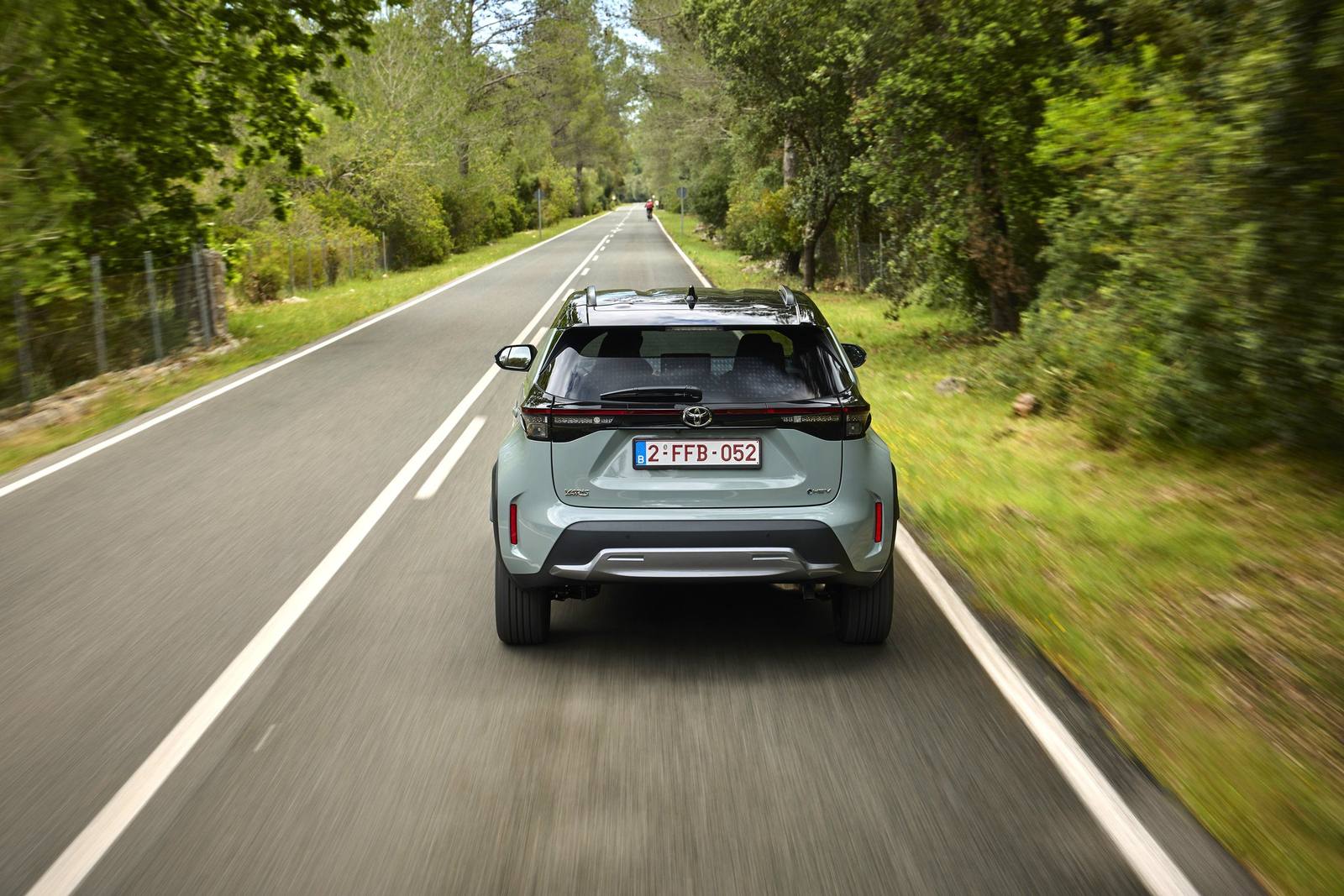 1.5 Hybrid AWD-i 116