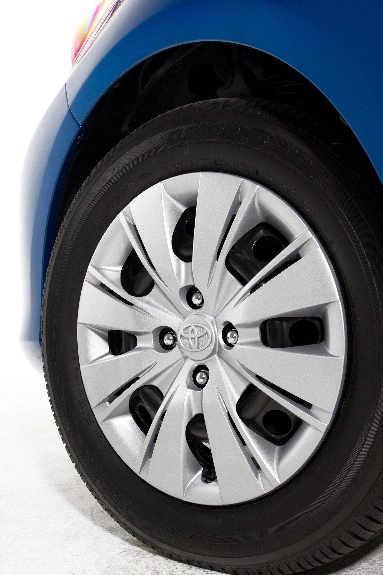 XP130 1.5 Liftback Manual