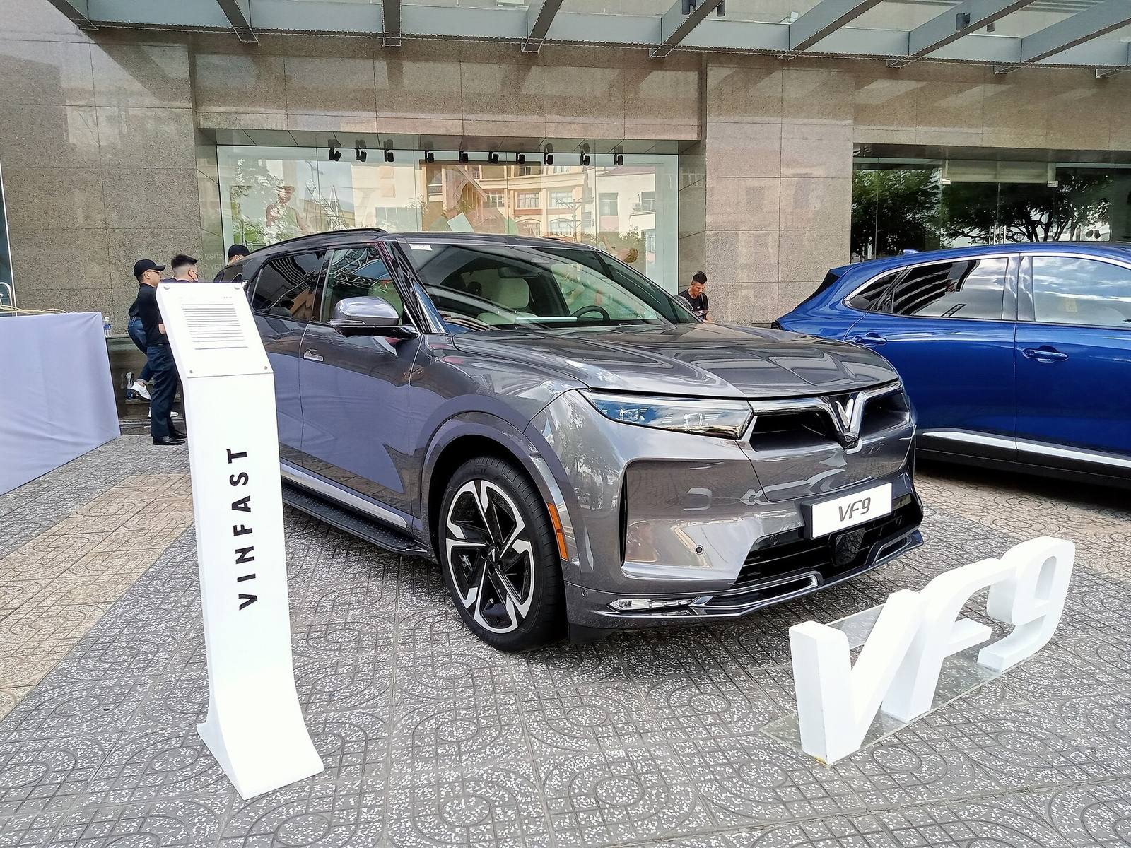 VF 9 Eco