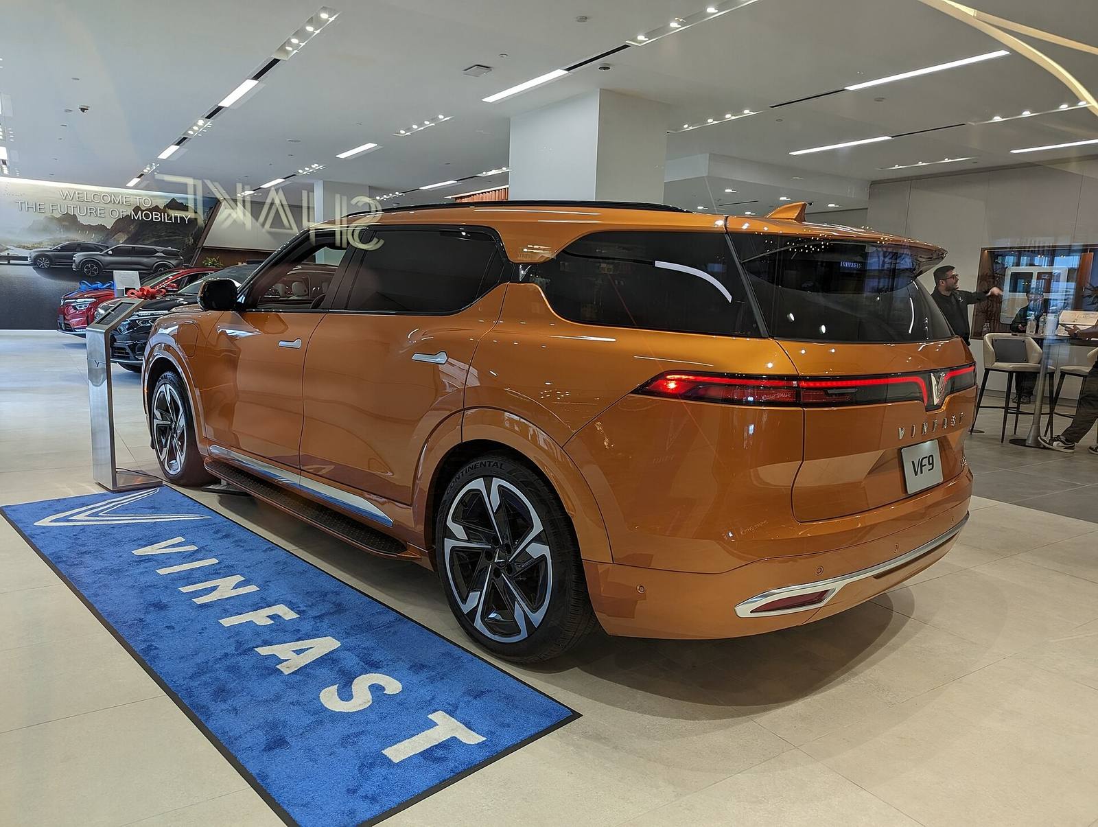 VF 9 Eco