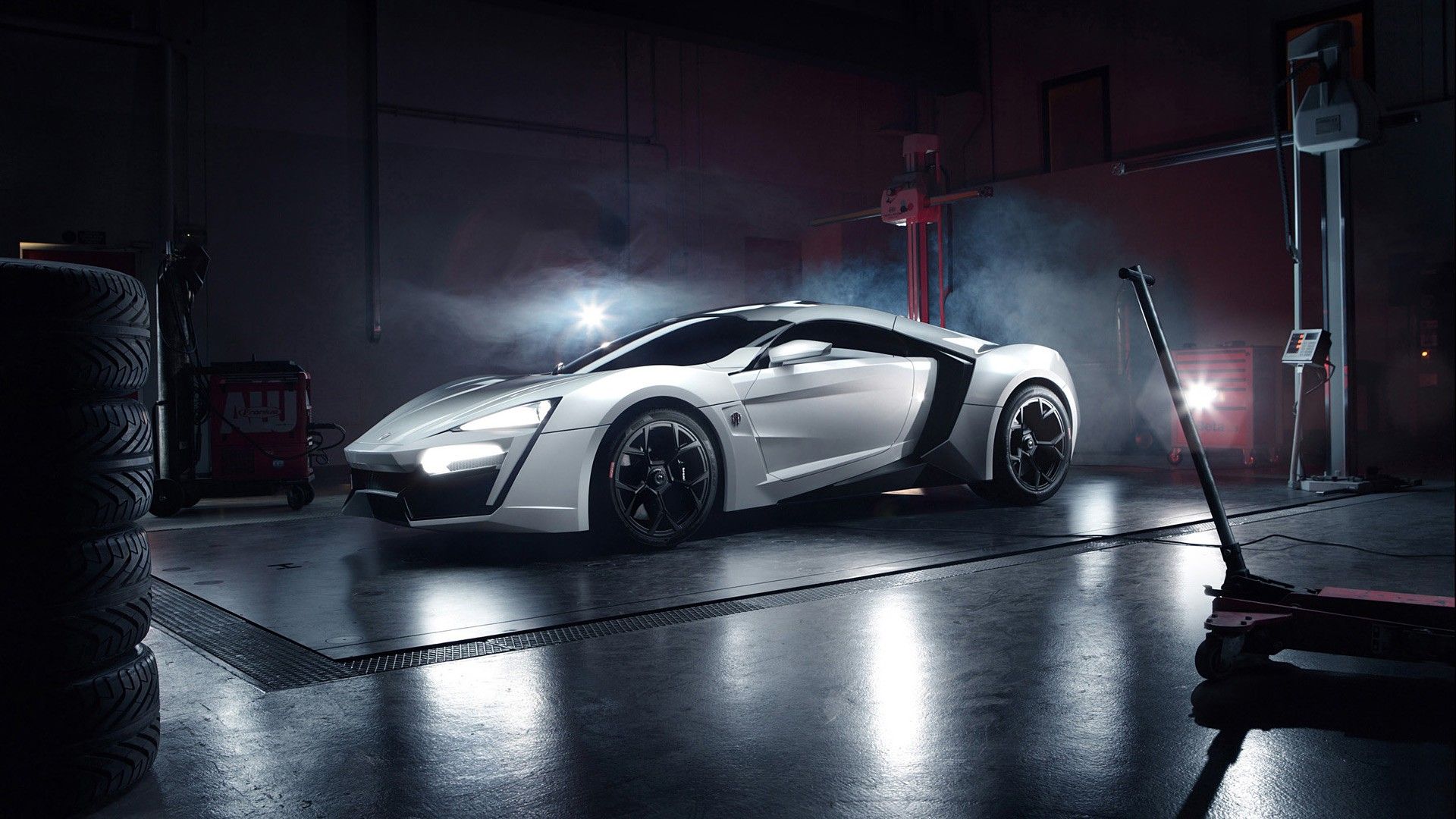 Lykan HyperSport