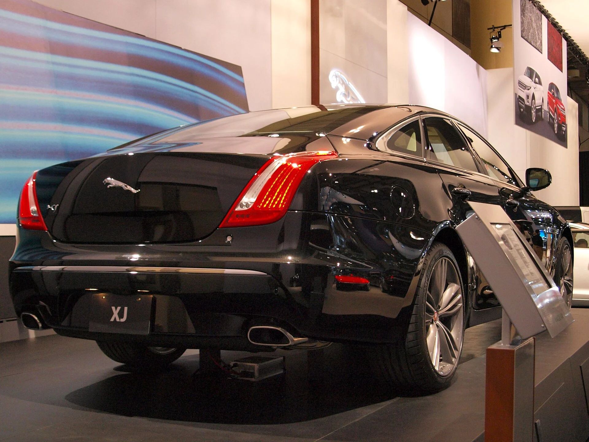 XJ