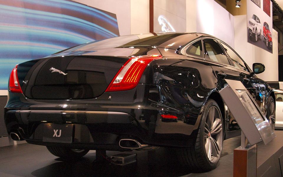 XJ