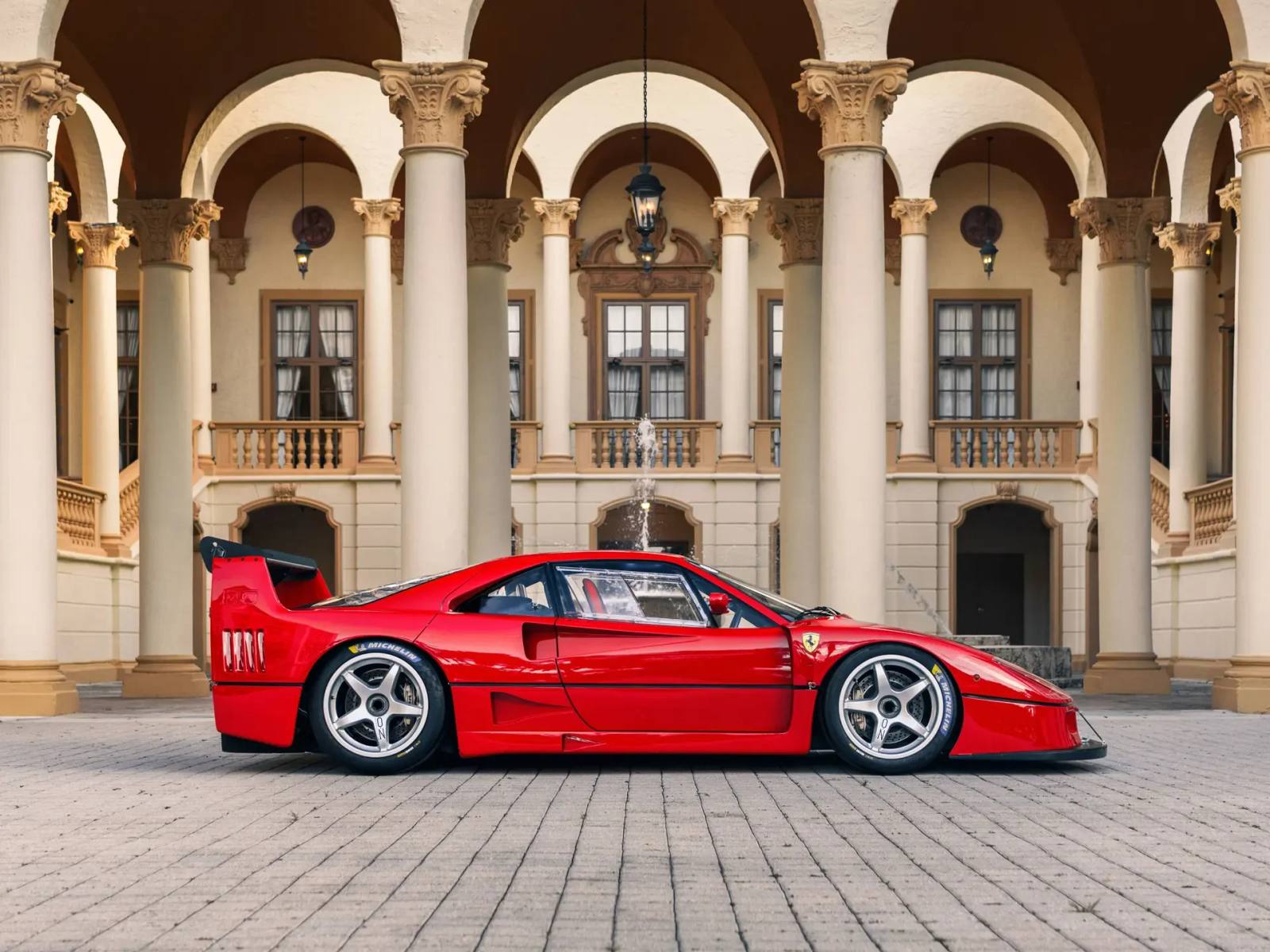 F40 GTE