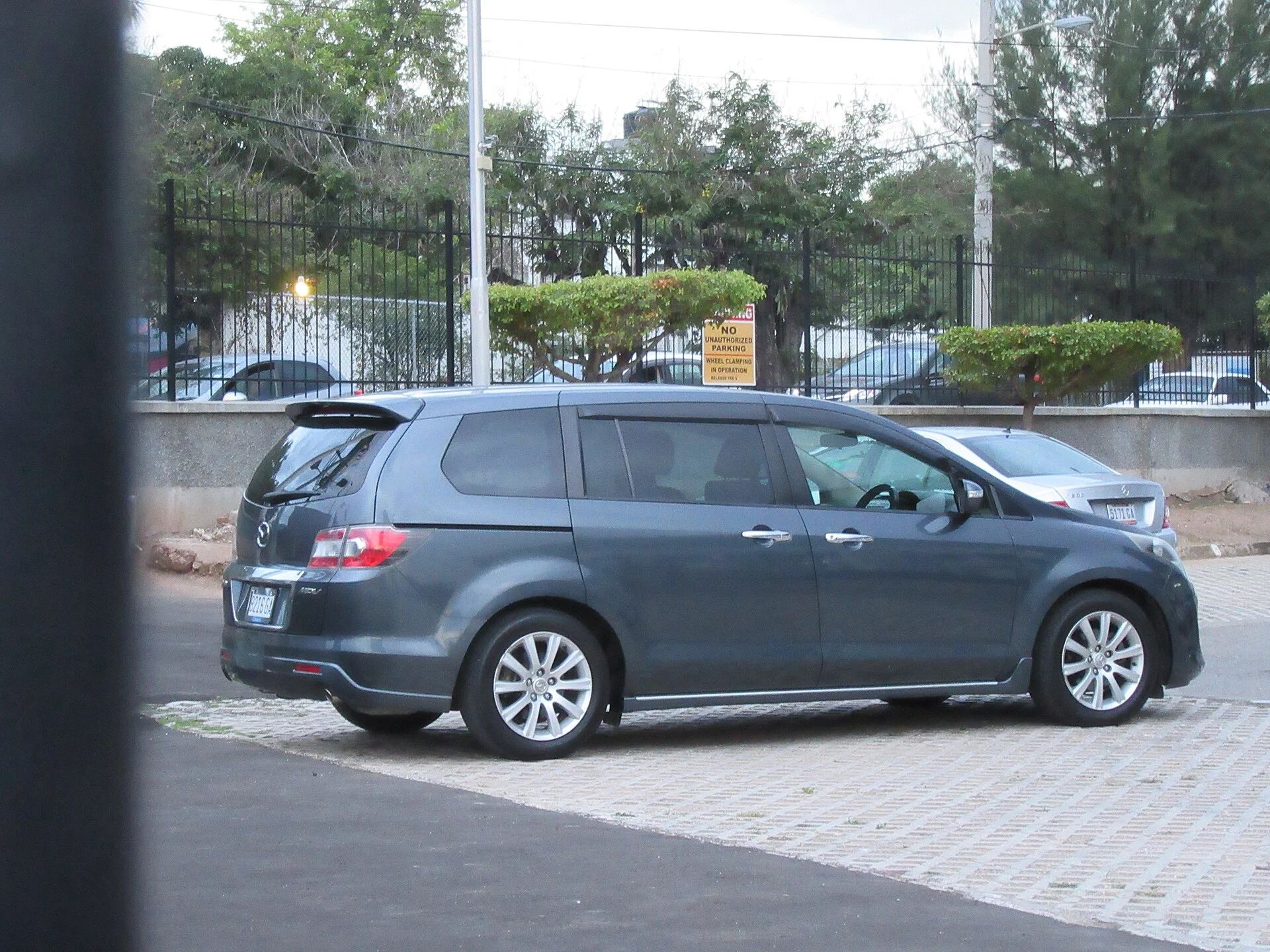 MPV