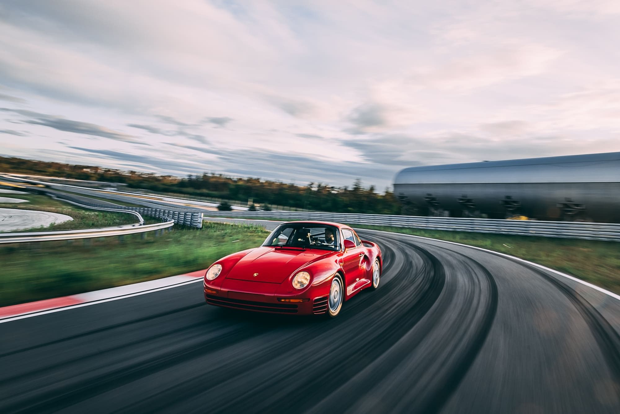 959