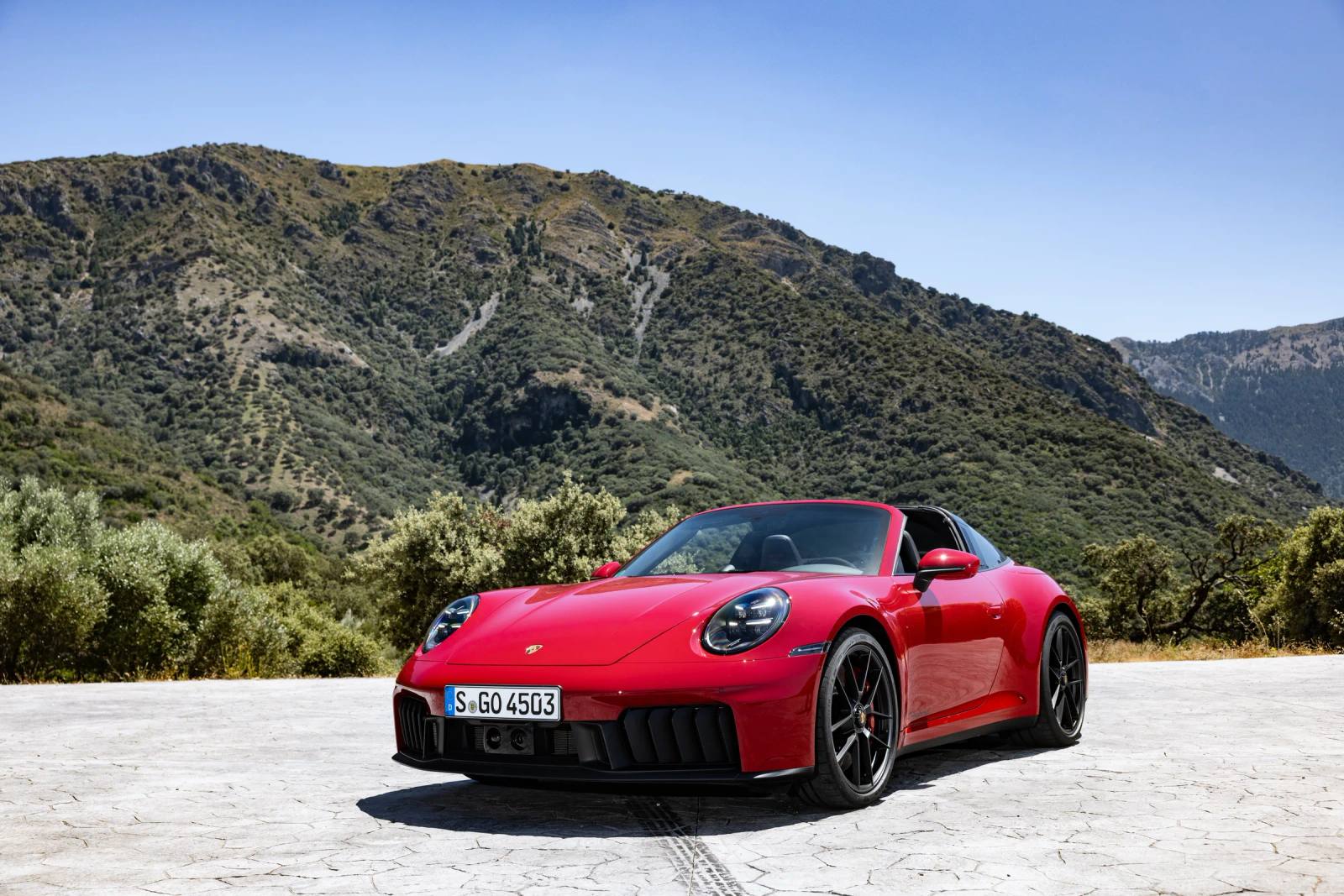 Targa 4 GTS (T-Hybrid)