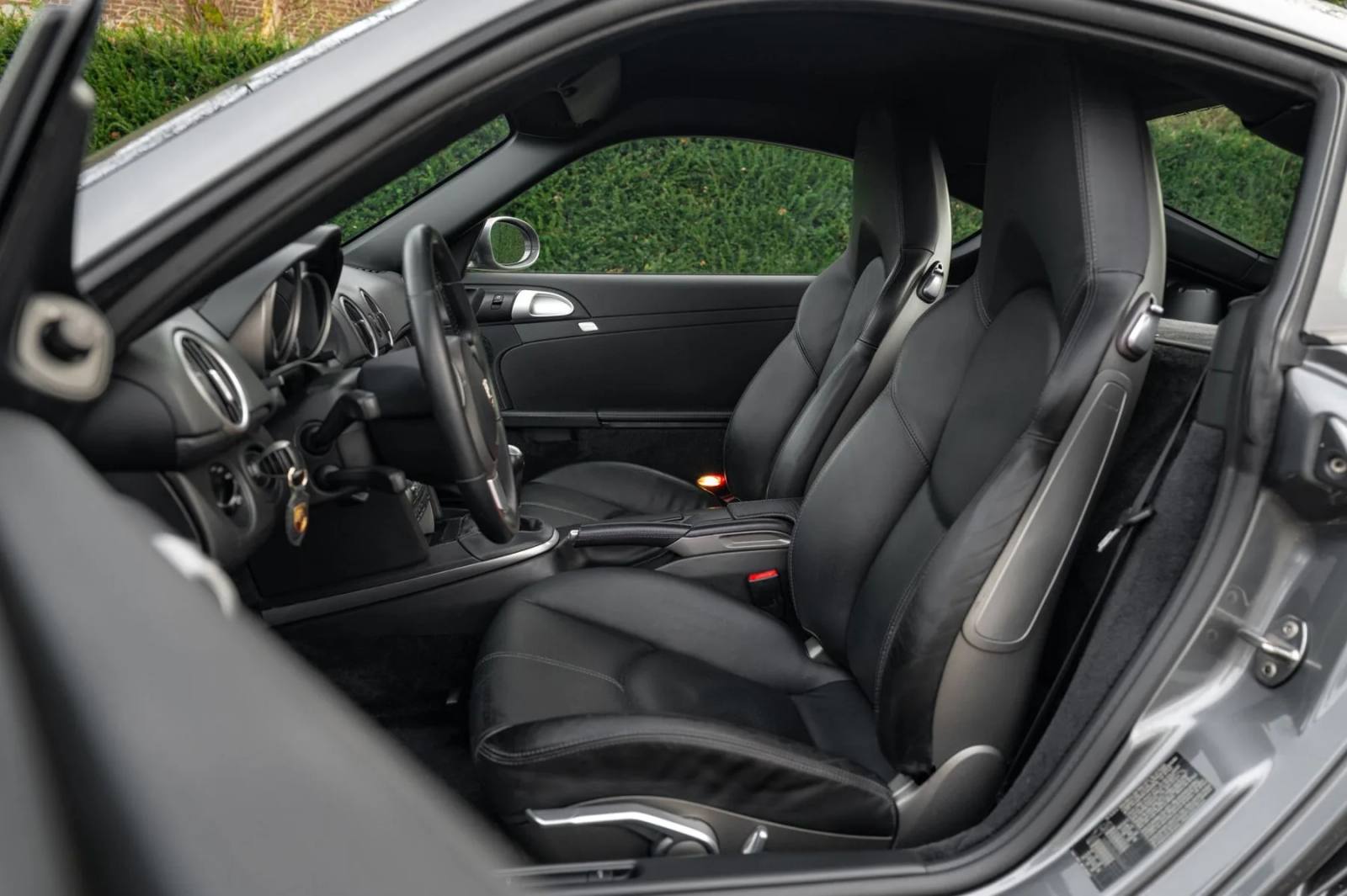 Cayman S