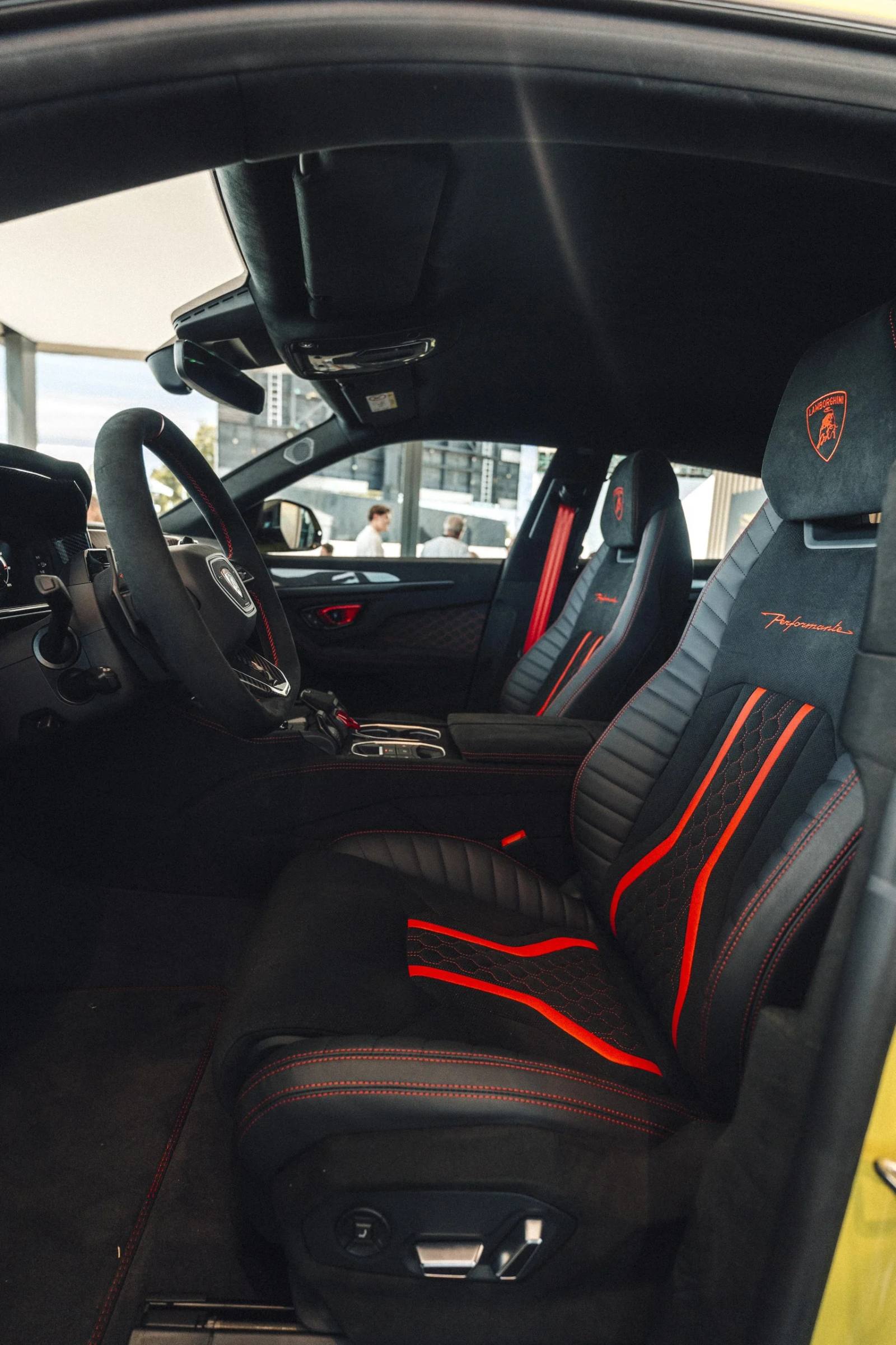 Urus SE Performante