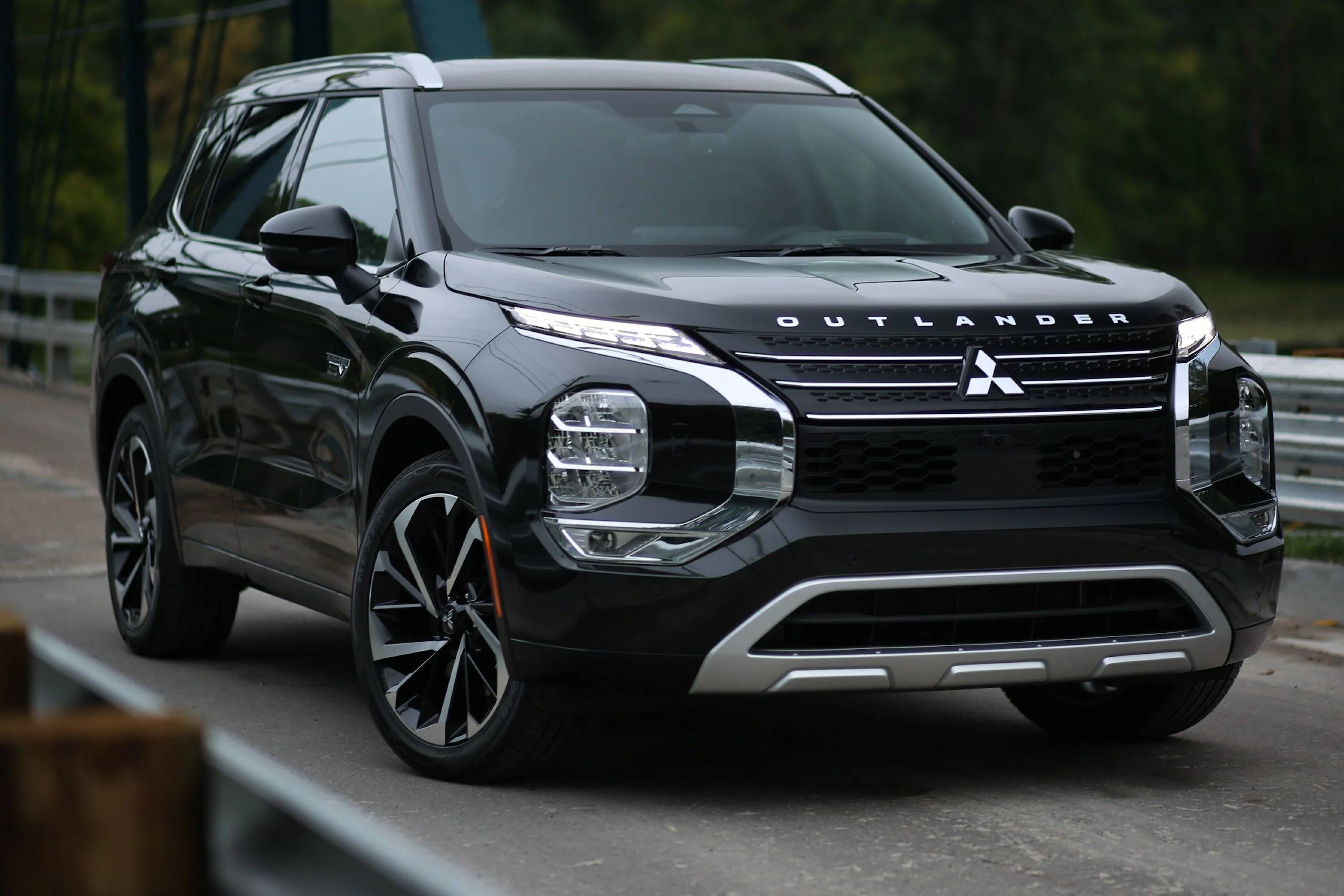 Outlander PHEV North America