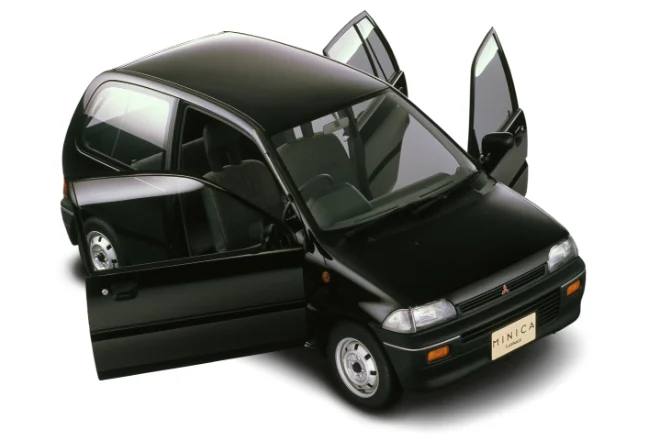 Minica 660