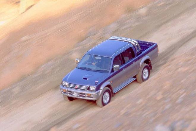 L200 2.5 TD (K74)