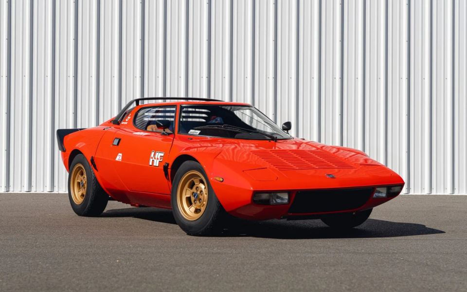Stratos