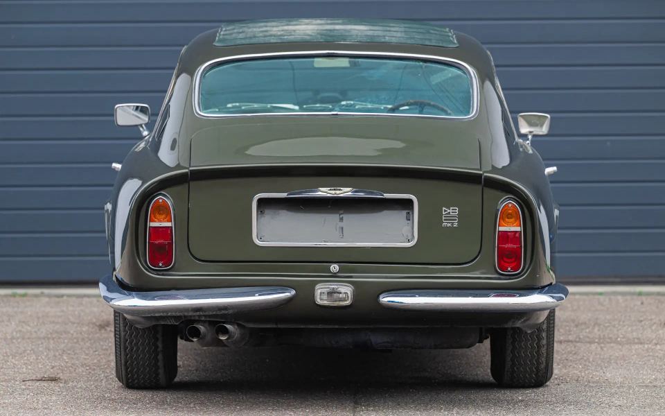 DB6