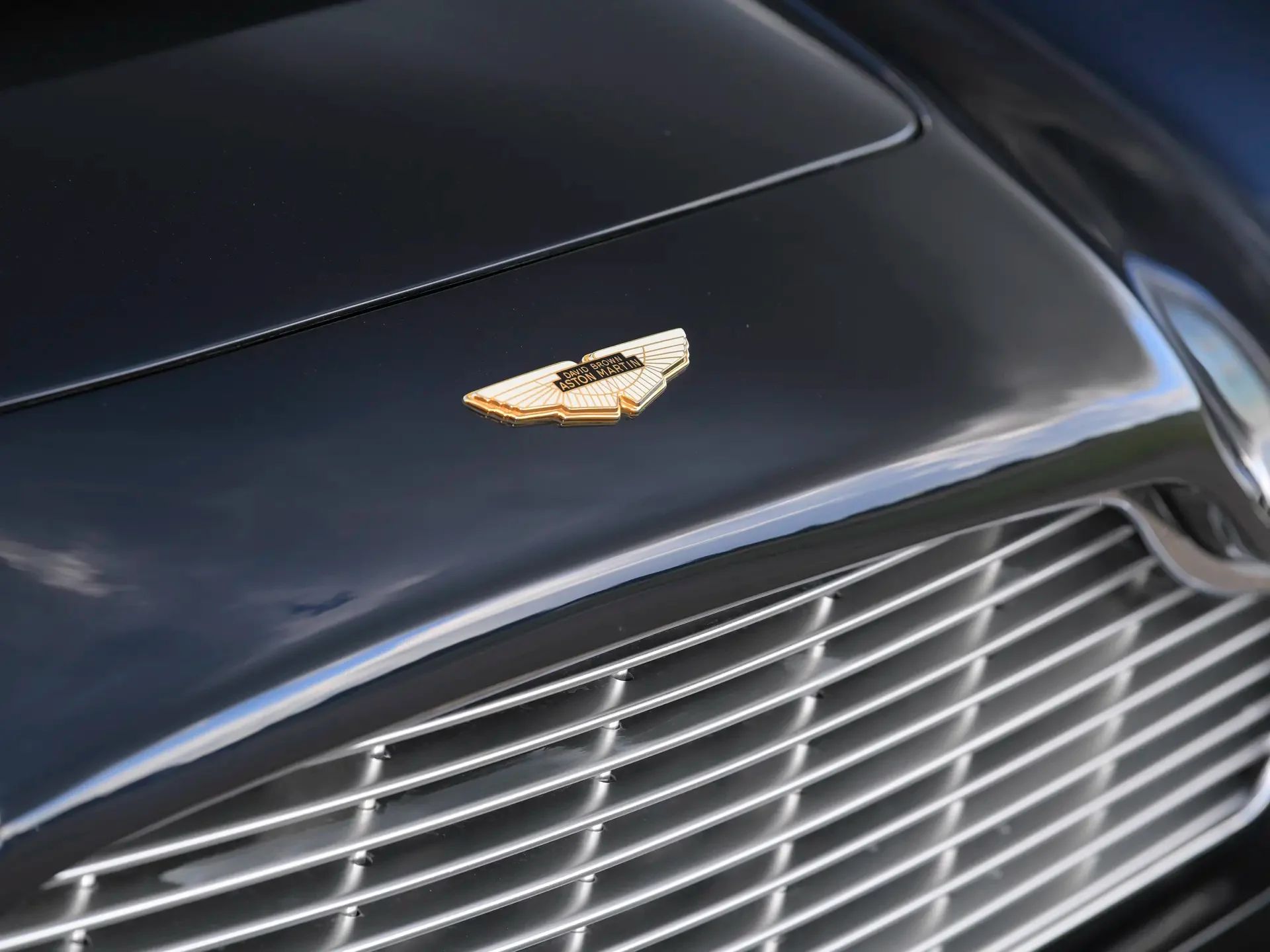 DB4