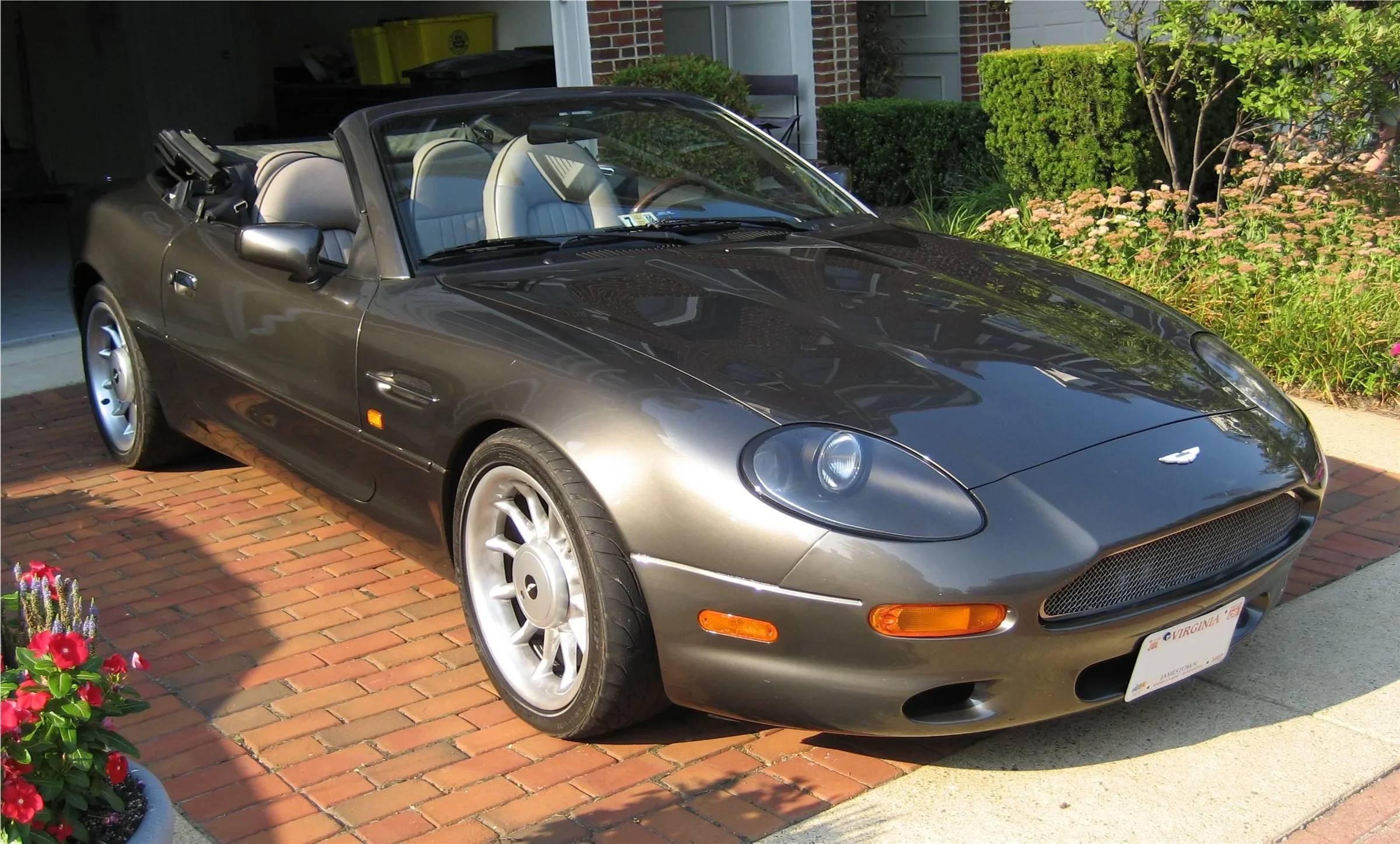 3.2 Volante
