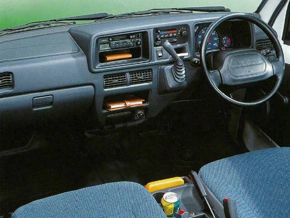 Sambar Truck 0.66 NA 4WD