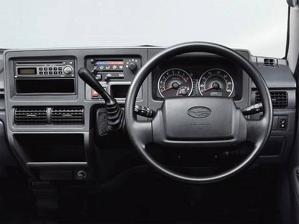 Sambar Van 0.66 NA 4WD