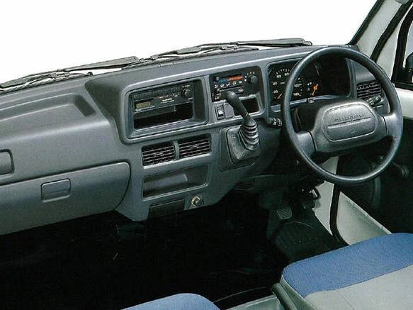 Sambar Truck 0.66 NA 4WD
