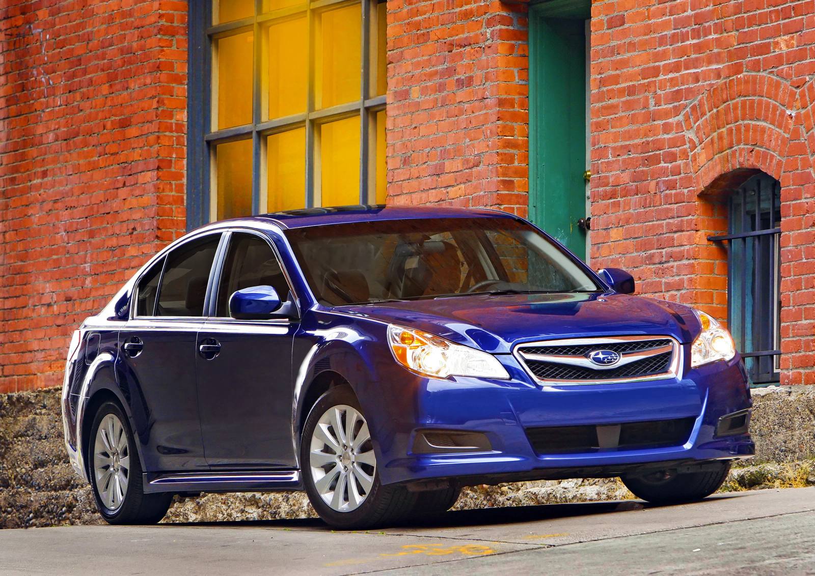 Legacy 2.0D Sedan