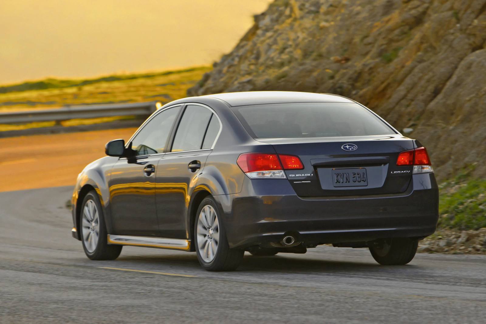 Legacy 2.0D Sedan