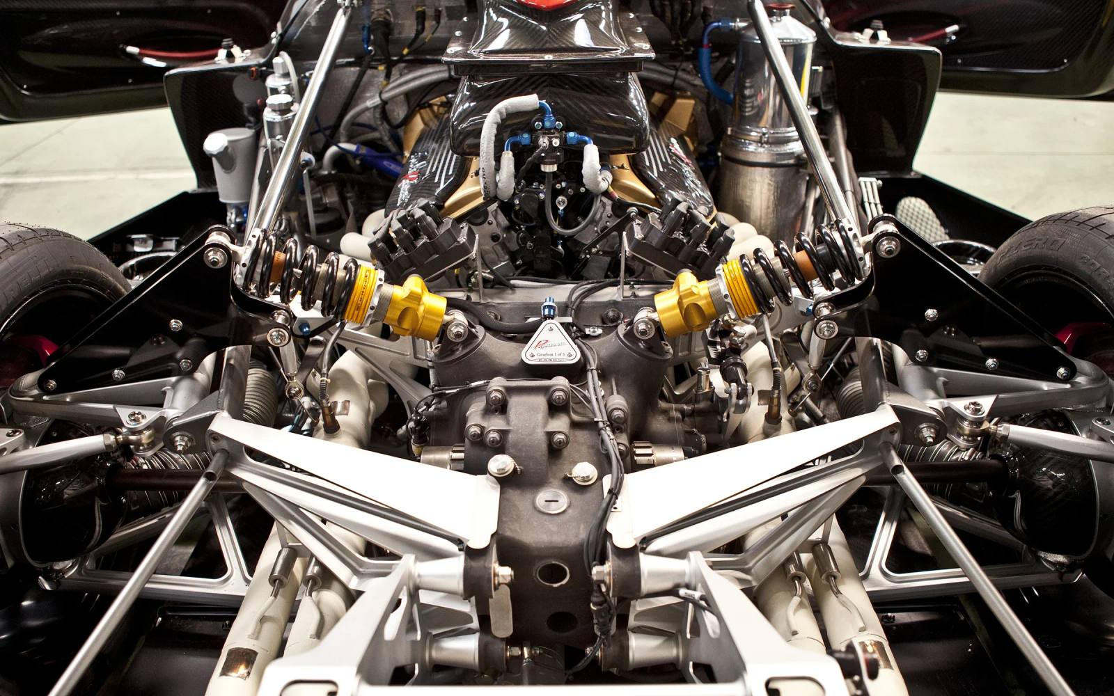 Zonda Revolución