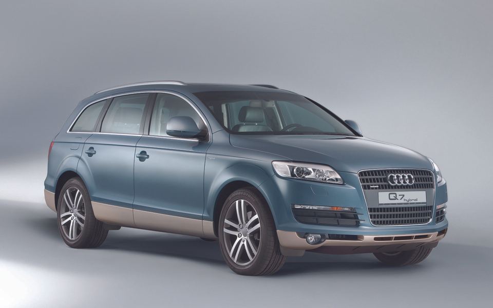 Q7 hybrid concept
