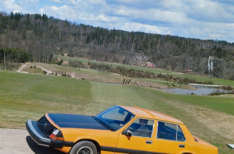 VESC (Volvo Experimental Safety Car)