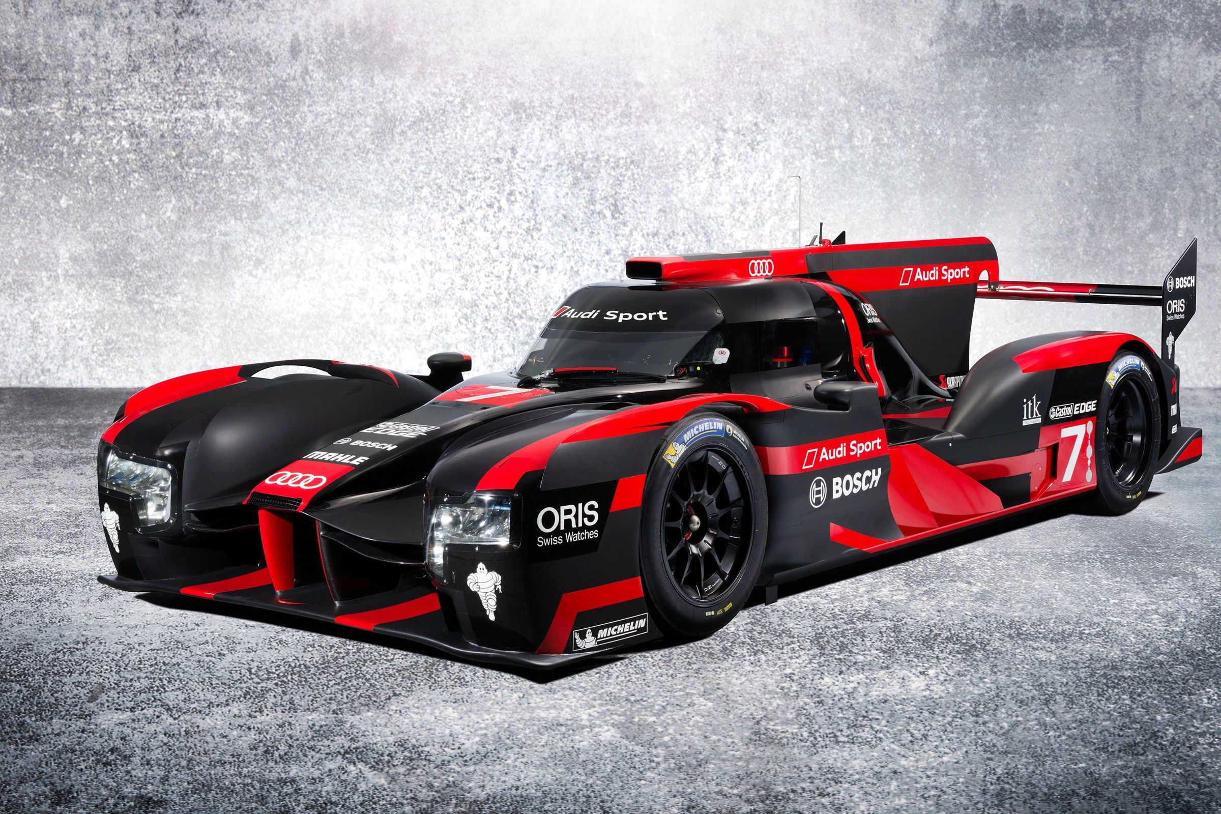 R18
