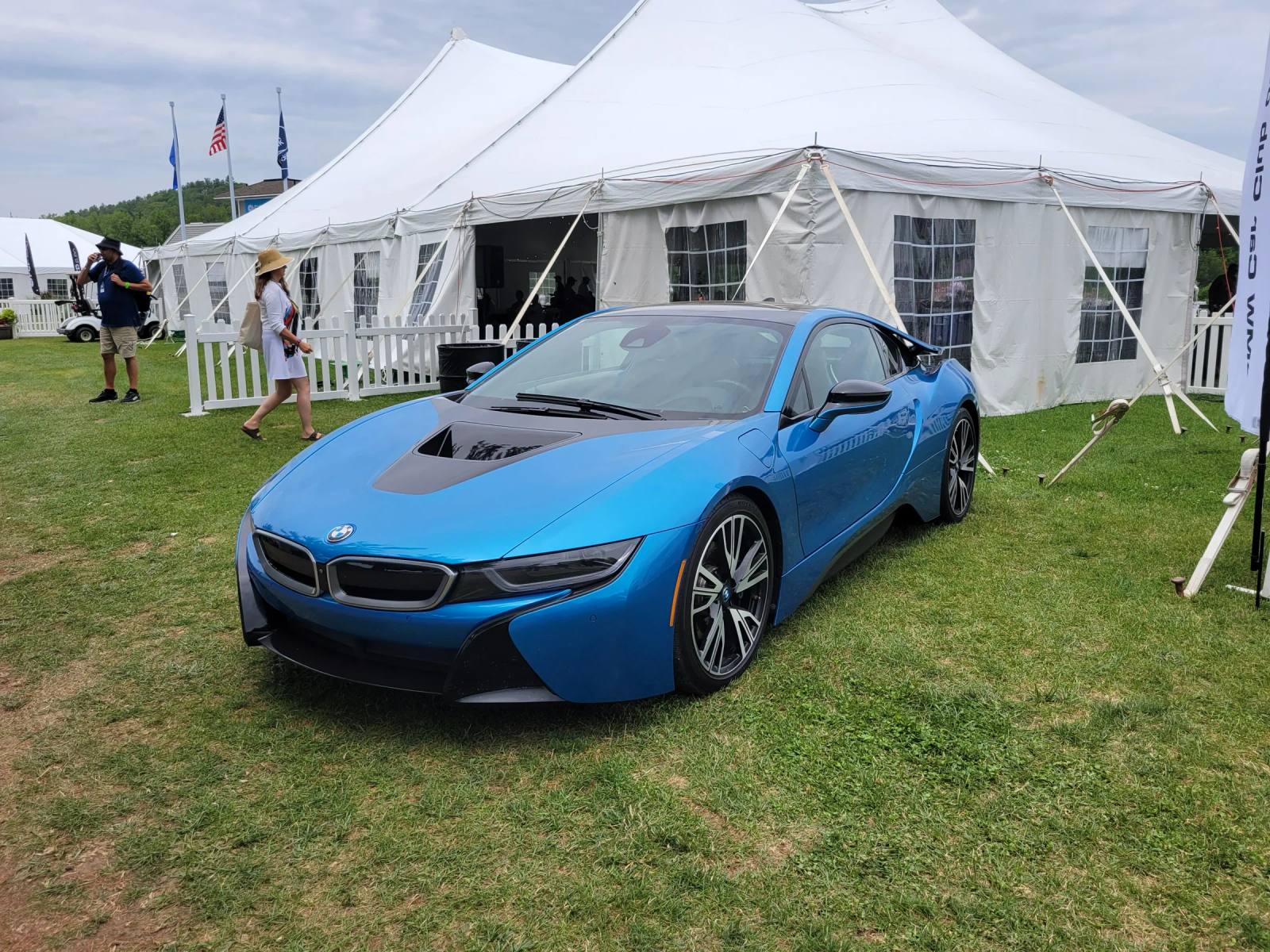 i8